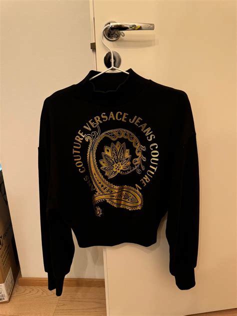 versace huppari